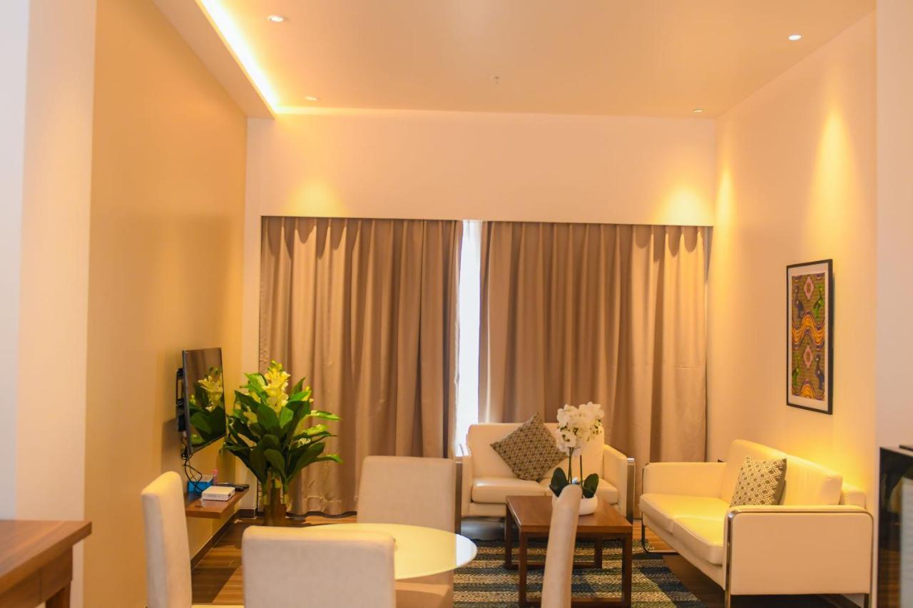 Aqua Inn Hotel Kinshasa Eksteriør bilde